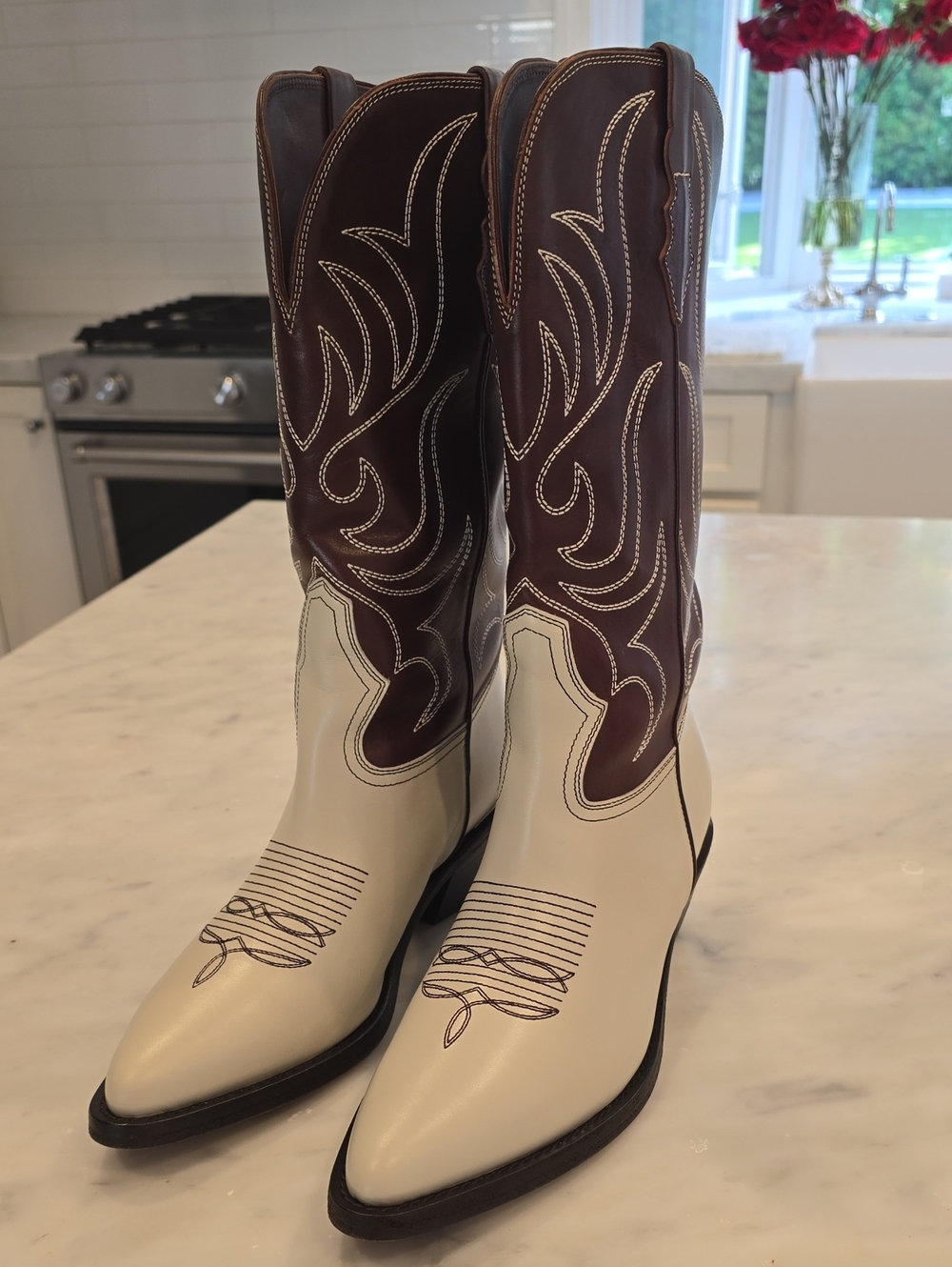 Partlow Women's Two-Tone Cream and Brown Lace-Up Western Boots